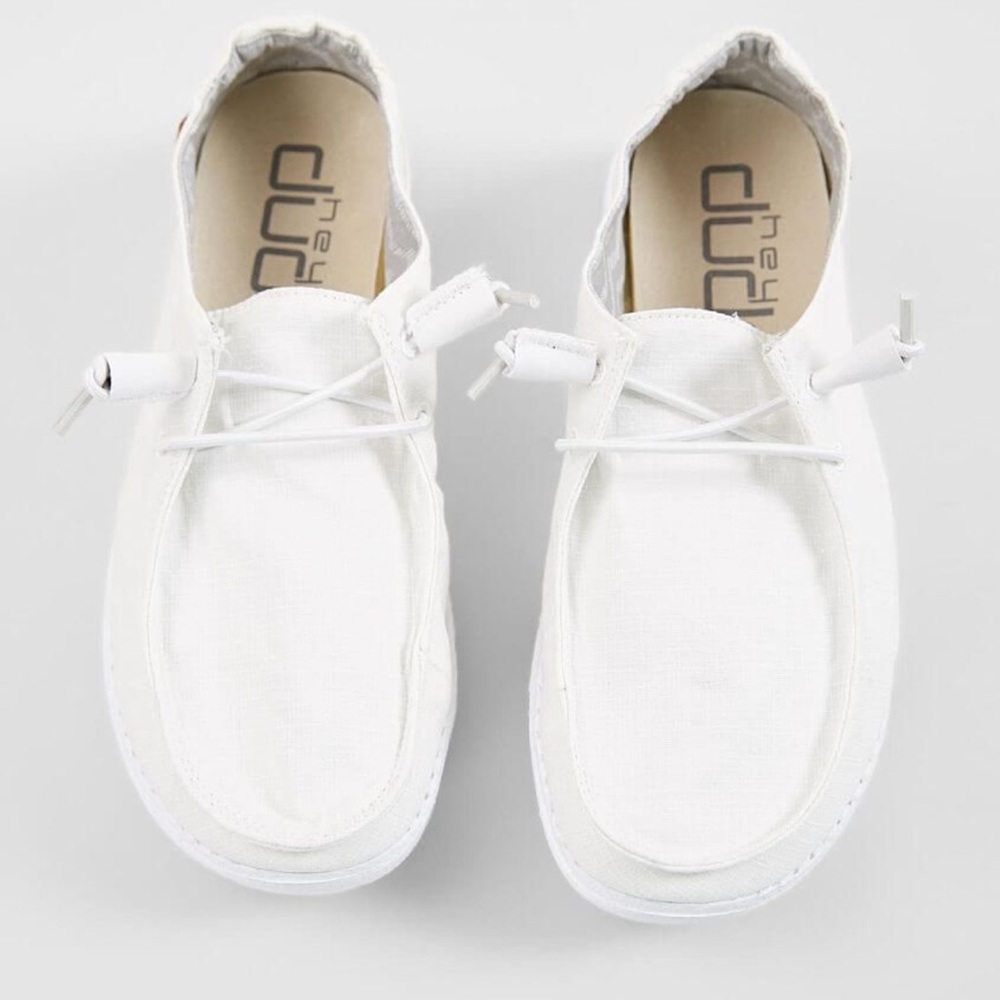 Hey dudes, women size 11